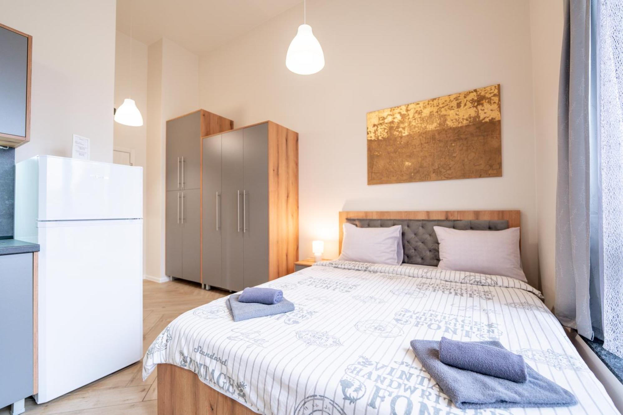 Wow For Rent - Bul Montevideo 25a - B *