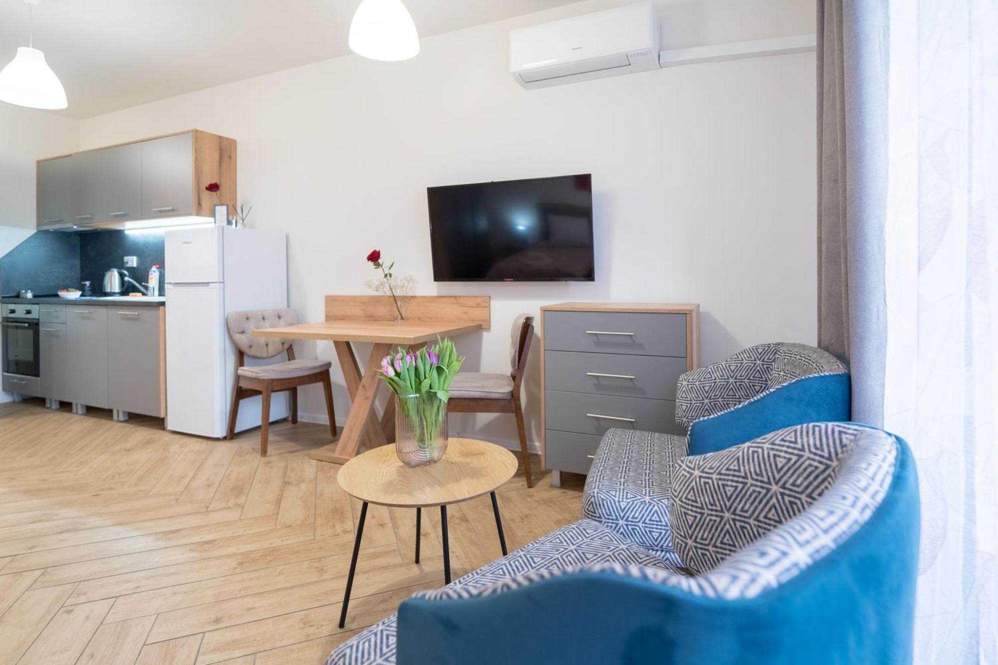 Wow For Rent - Bul Montevideo 25a - B Sofia