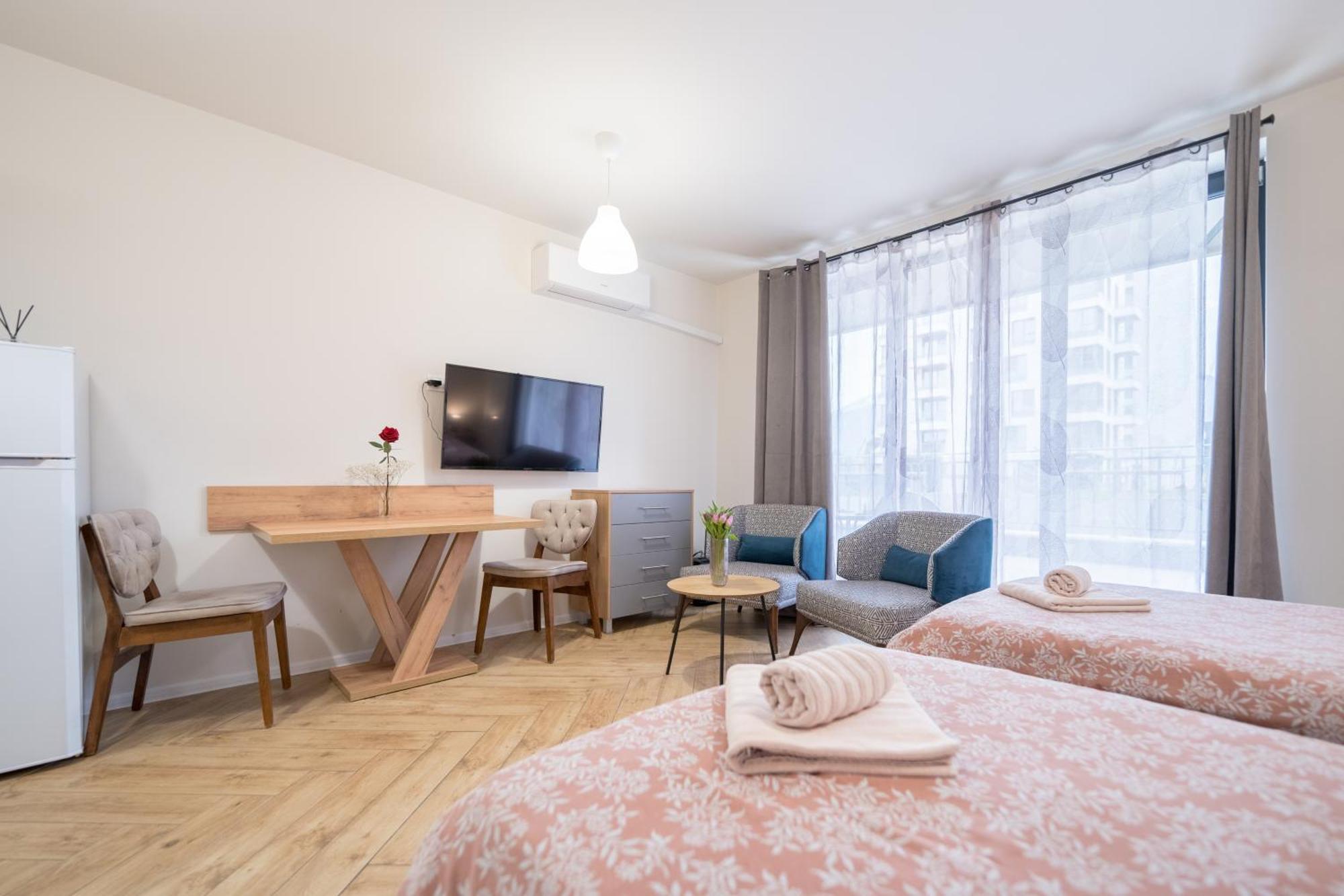 Wow For Rent - Bul Montevideo 25a - B Sofia