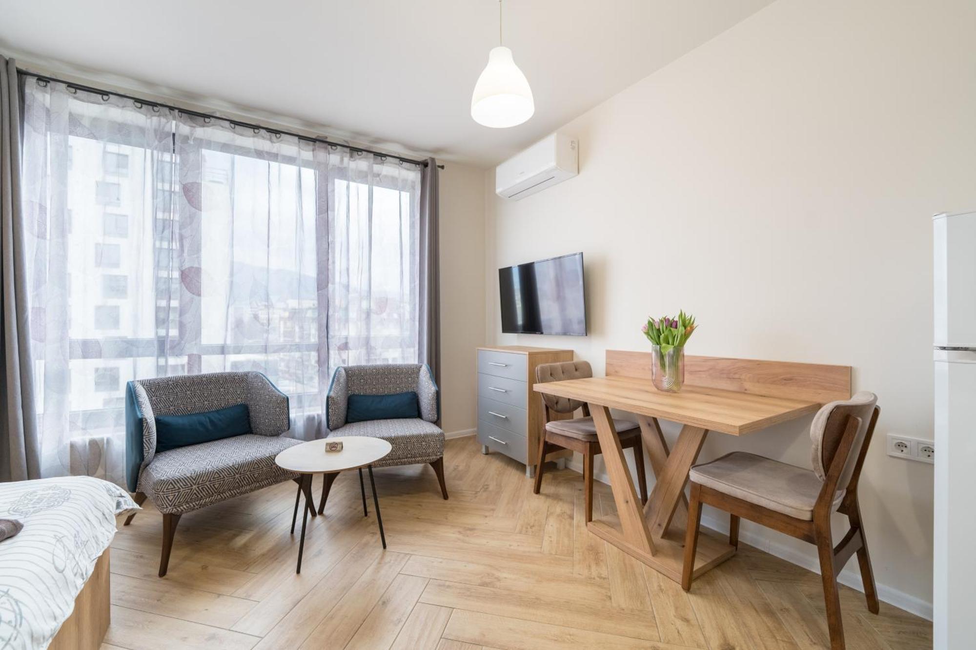 Wow For Rent - Bul Montevideo 25a - B