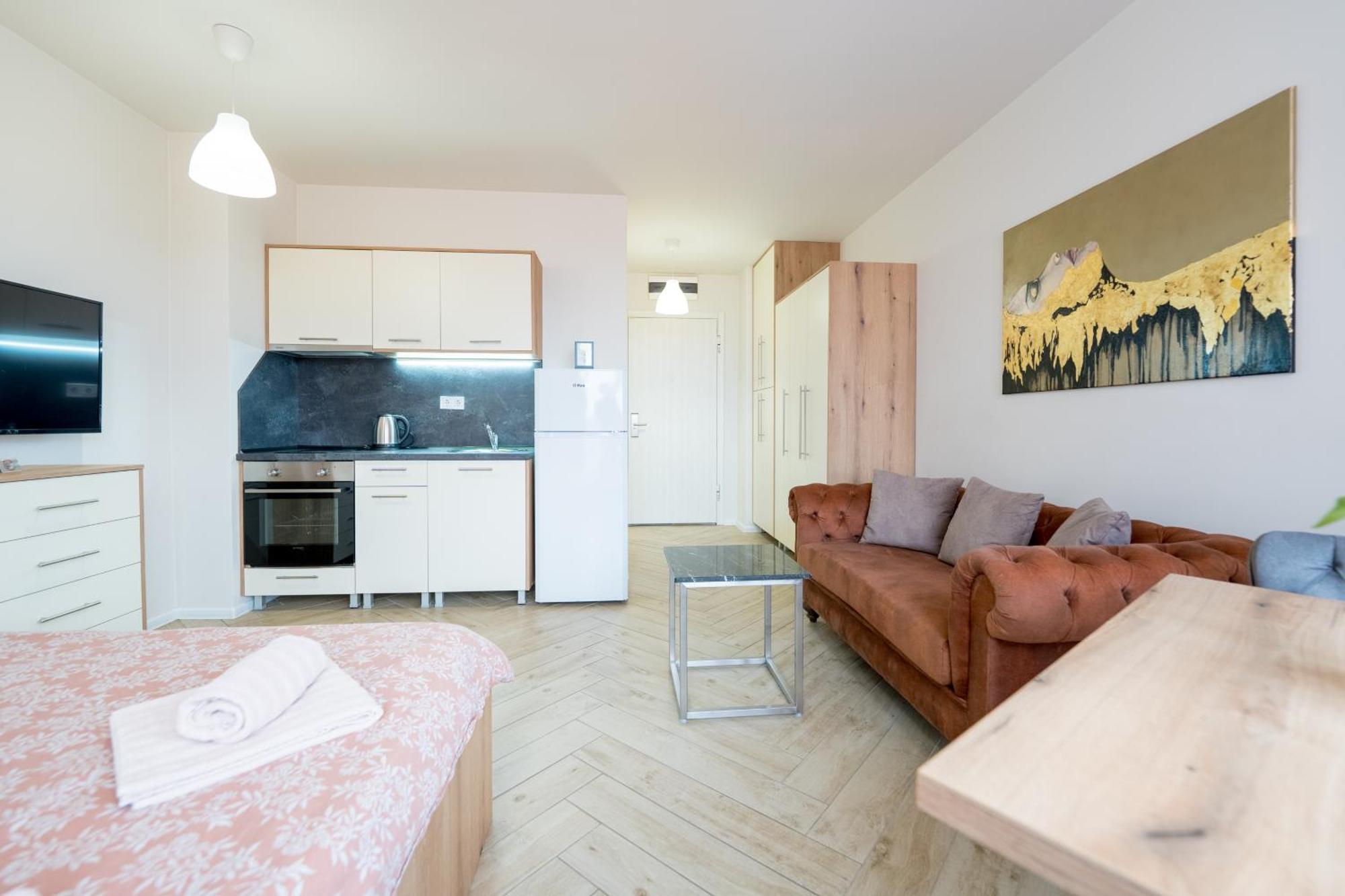 Wow For Rent - Bul Montevideo 25a - B Aparthotel Sofia