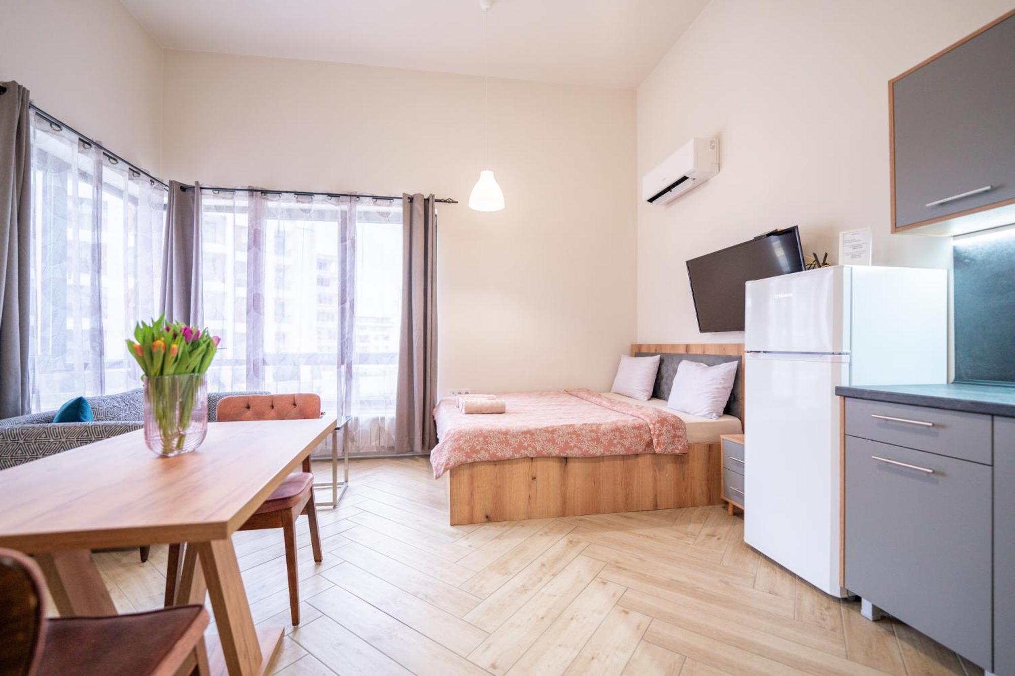 Wow For Rent - Bul Montevideo 25a - B * Sofia
