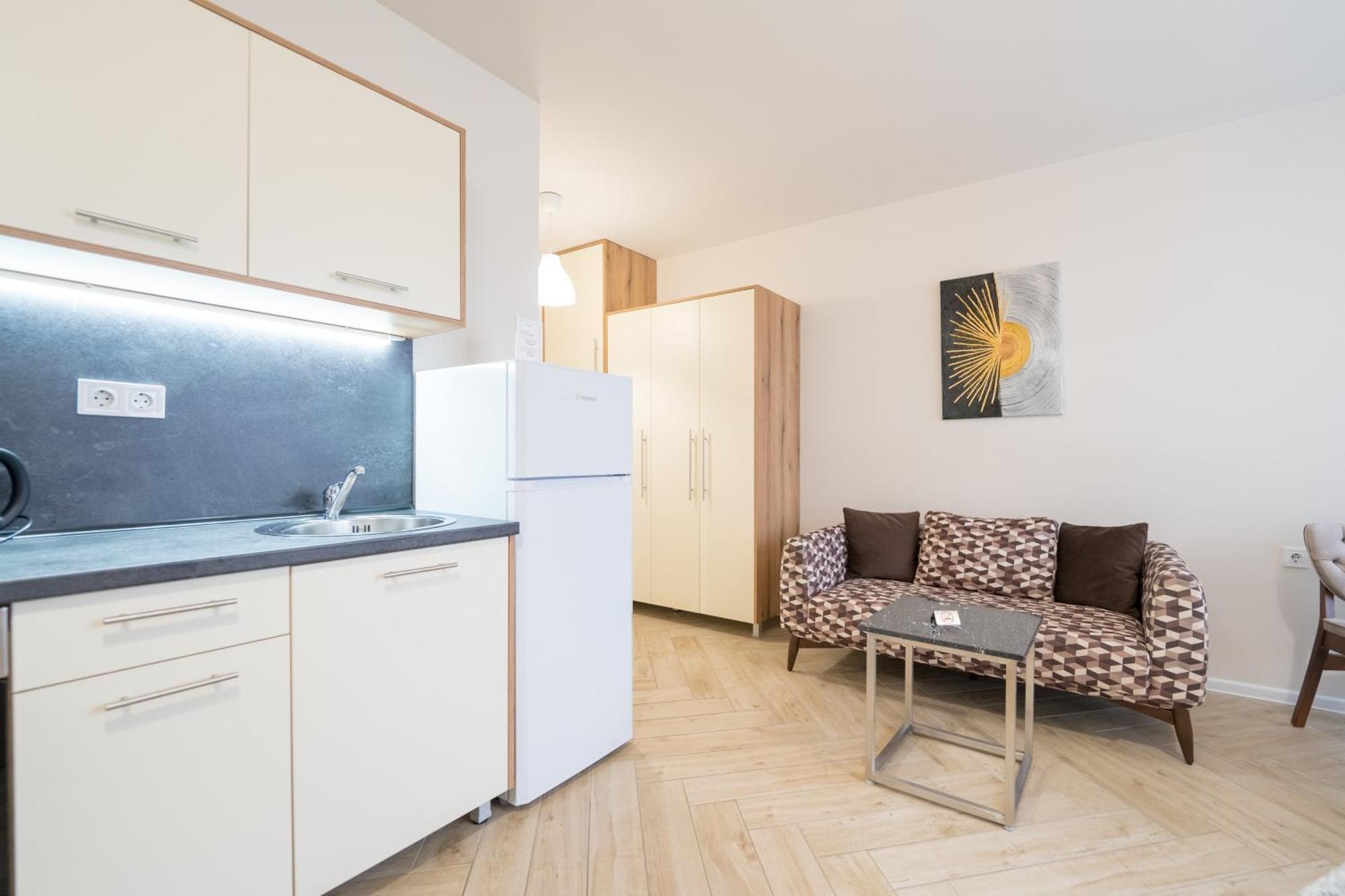 Wow For Rent - Bul Montevideo 25a - B Aparthotel Sofia