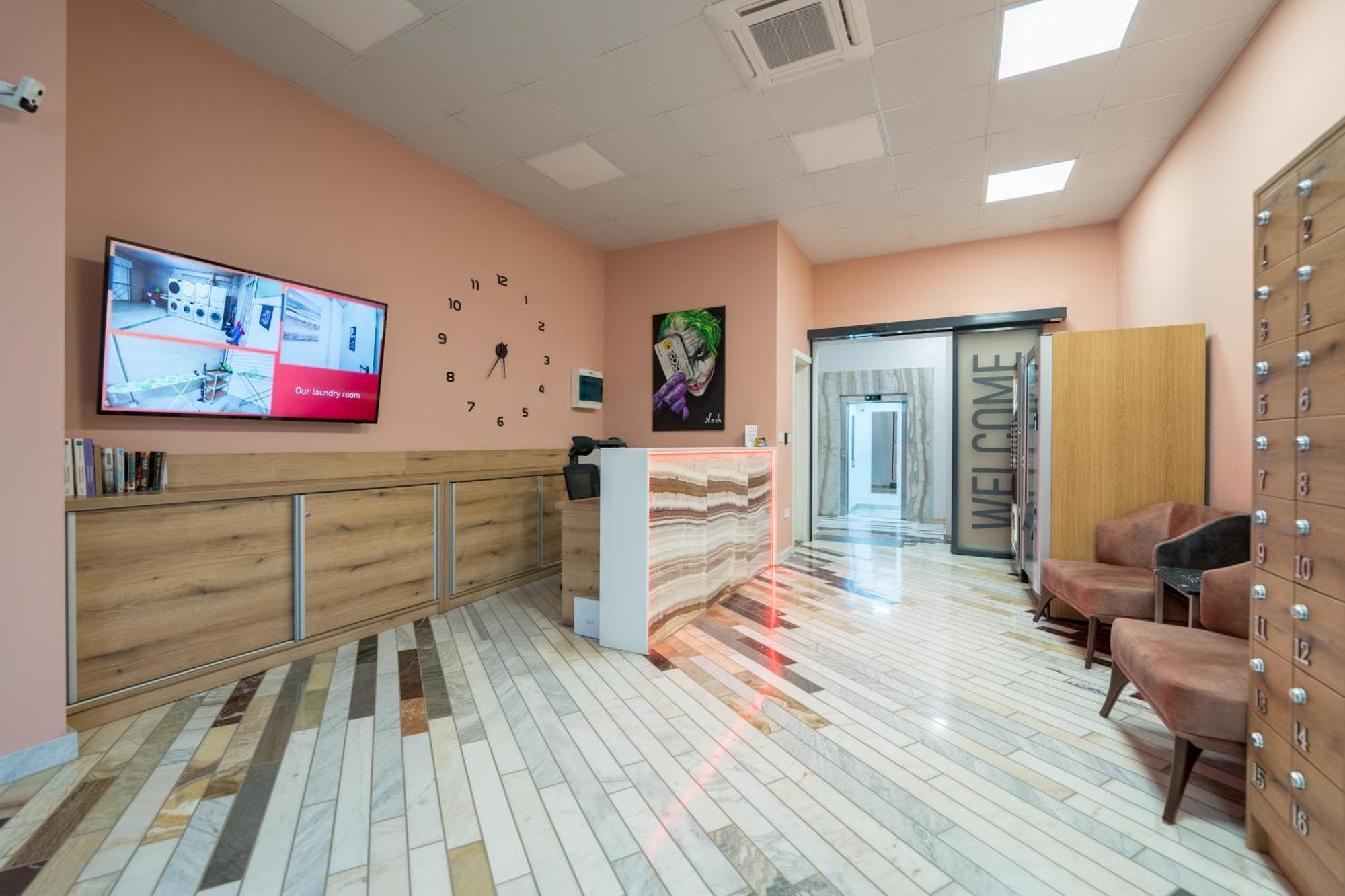 Aparthotel Wow For Rent - Bul Montevideo 25a - B Sofia